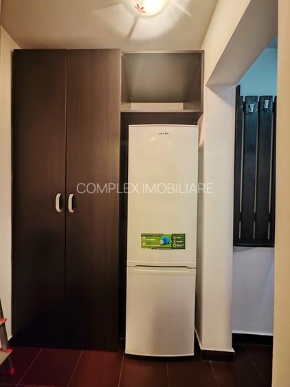 Dristor 1 | metrou la scara blocului | Garsoniera cocheta cu mobilier pe comanda - 10