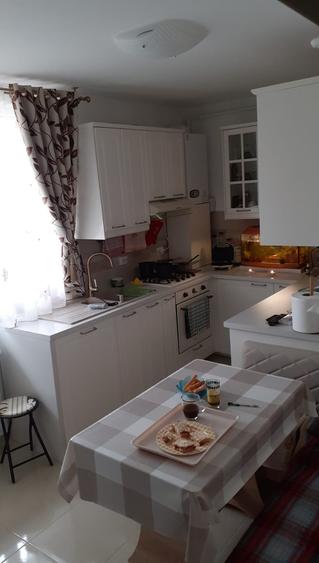 195234-Vanzare apartament 2 camere, Baciu, Cluj