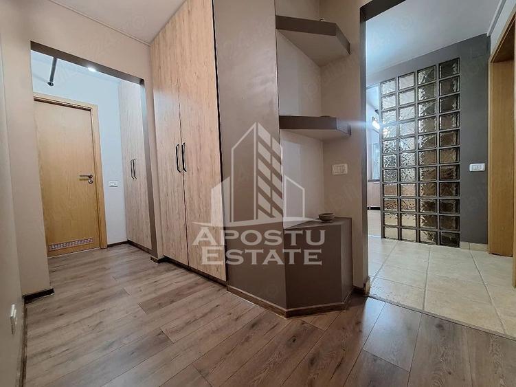 Apartament decomandat,4 camere,2bai,etaj 1 Lipovei,mobilat si utilat