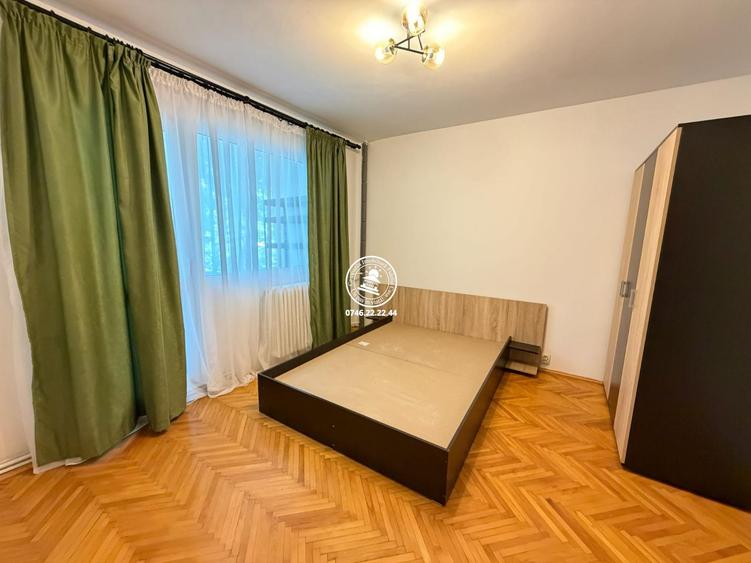 Apartament 3 camere etaj intermediar bloc fara risc - Podu Ros / Cantemir