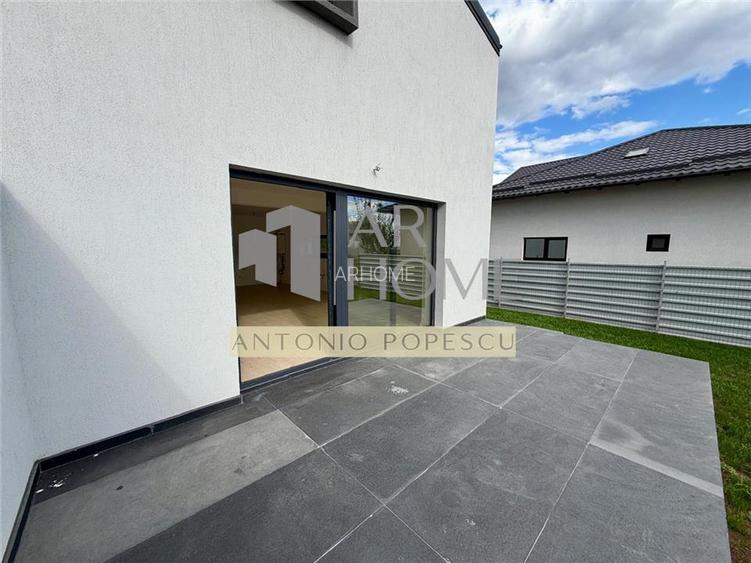 Casa duplex cu perete dublu, in Strejnicu, la 5 km de Ploiesti.