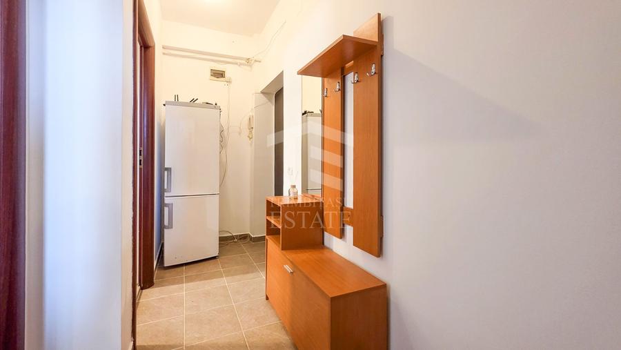 Garsonieră modernă 30 mp, Str. Cooperativei, cu balcon și parcare