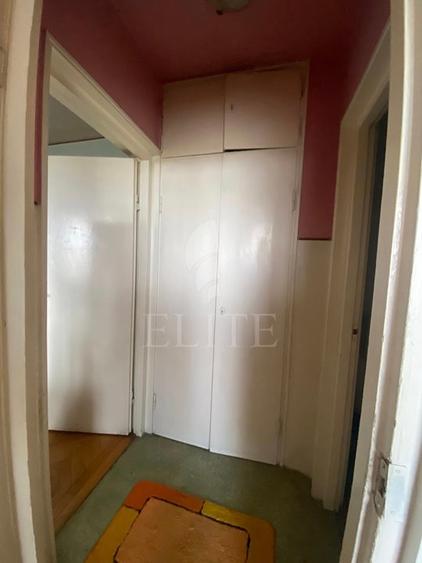 Apartament 2 camere în zona STRAZII BAITA