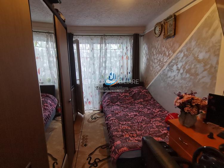 Apartament 2 camere decomandat, etaj 4/4 pod nou, Maratei 1 - 2