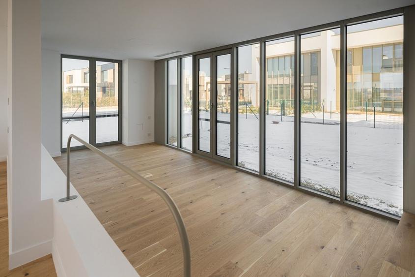 Vila cu 4 camere in Amber Forest