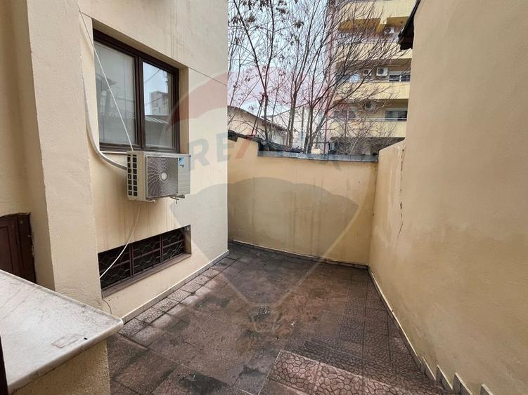 Apartament / Birou, 4 camere, Floreasca - Dorobanti, 163 mp + curte