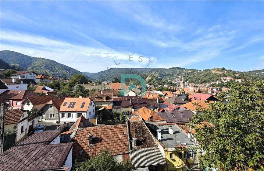 Închiriez 3 camere, Centrul Istoric, Brașov