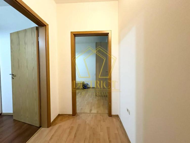 Casă cu 6 apartamente P+2 | Shoping City |