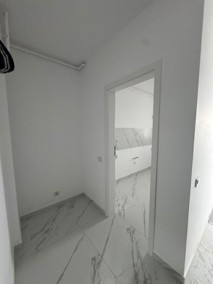 GARSONIERA DECOMANDATA-BLOC DE 3 ETAJE FINALIZAT-GATA DE MUTARE