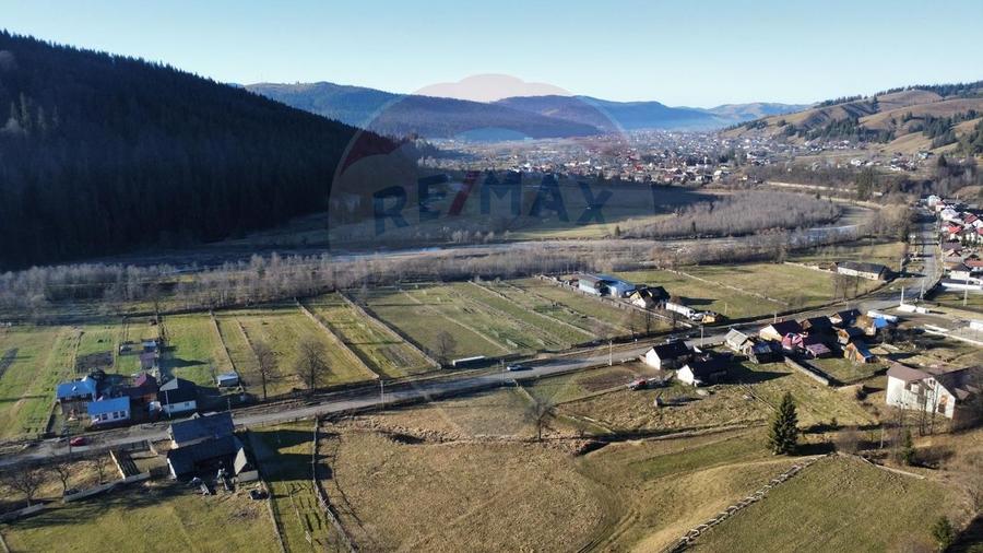 Teren de vanzare Vatra Moldovitei BUCOVINA