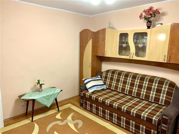 RECO Oradea apartament 3 camere de inchiriat, gata de mutat.