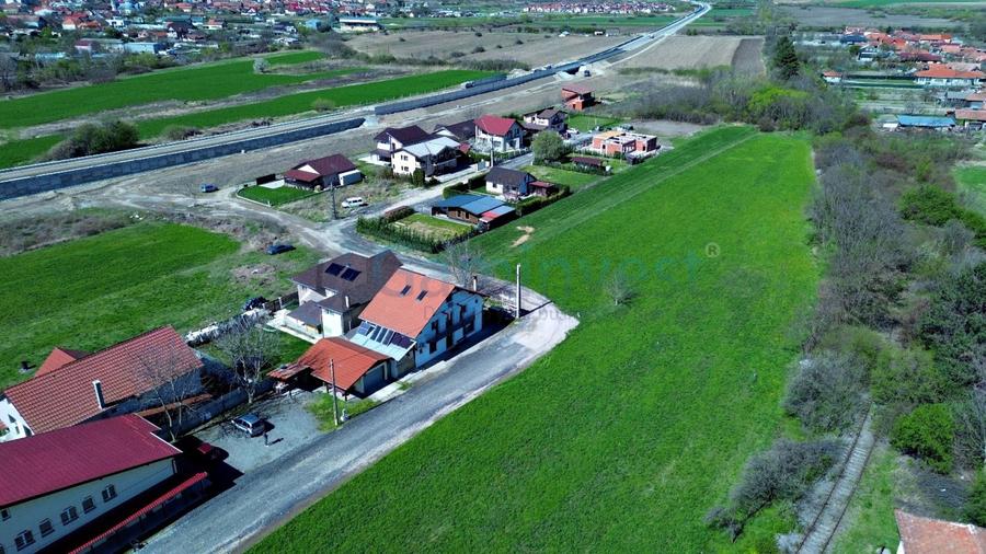 Teren intravilan pentru pensiune , la 2 minute de Strandul Venus, Baile 1 Mai