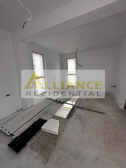 Apartament 2 camere tip duplex - Metrou Berceni 10min