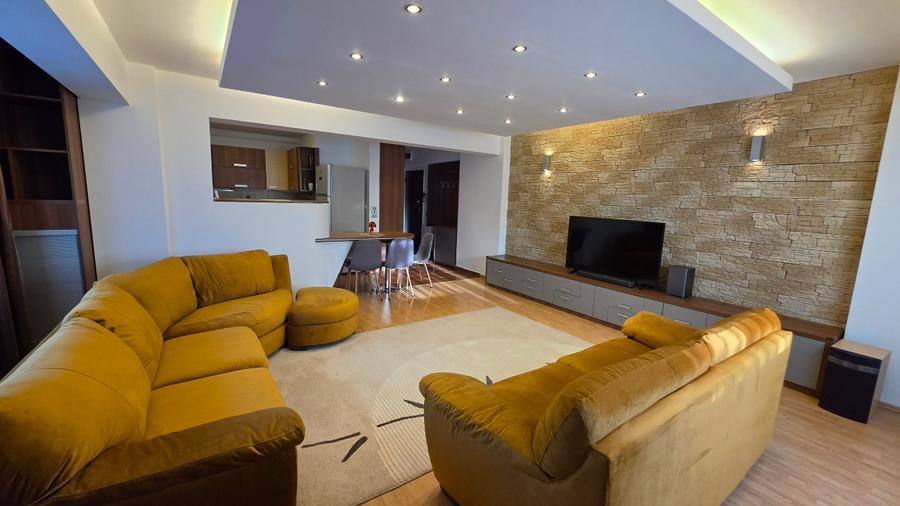 Apartament 3 camere de inchiriat in Baneasa Greenfield