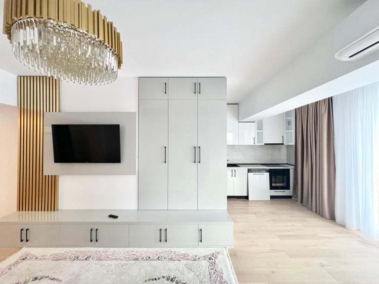 NOU / SUPERB / 3 CAMERE / TERASA GENEROASA