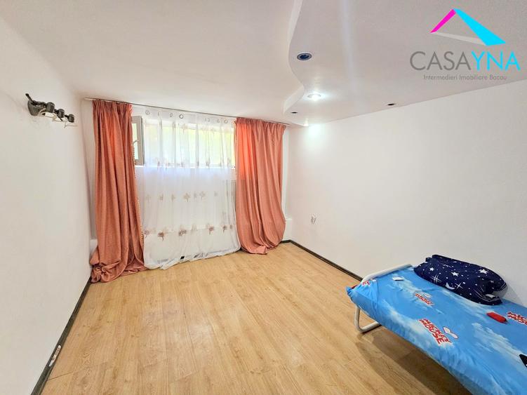 3 camere langa Liceul Vasile Alecsandri