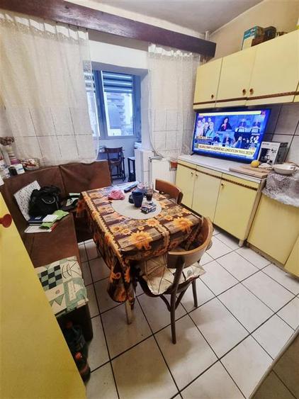 RECO Apartament de vanzare 3 camere in Calea Aradului