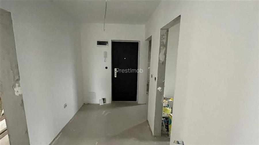 Apartament cu 3 camere la stadiul semifinisat cu loc de parcare inclus, in Crist - 23