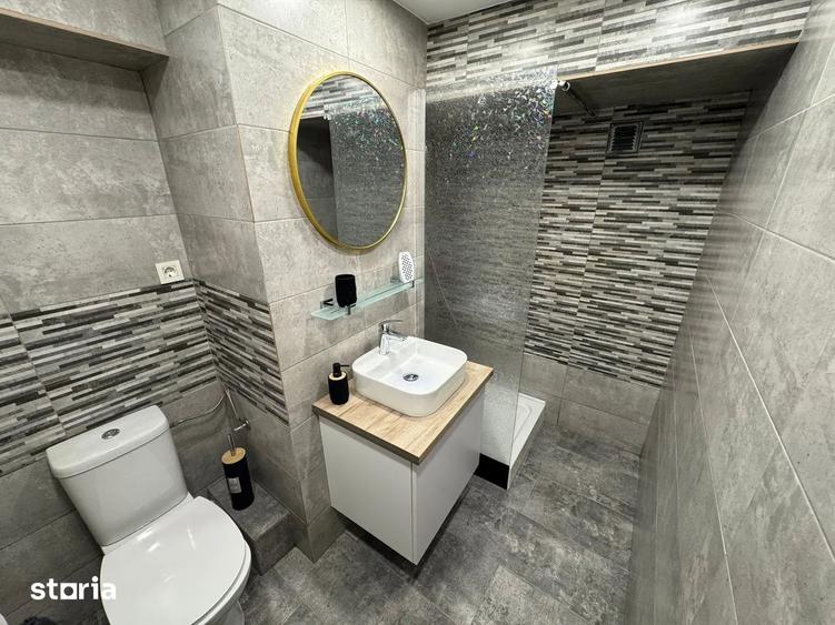 Unirii | 2 Camere | Renovat | Balcon | Prox. Metrou |