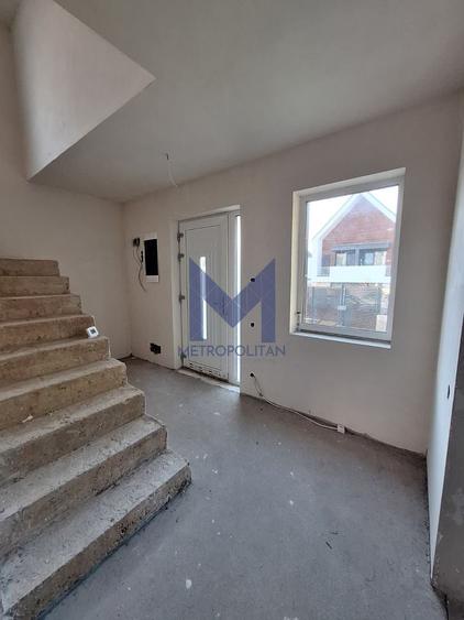 Casă clasa A cu pompă de căldură | răcire inclusă, 3 băi | zona Câmpului