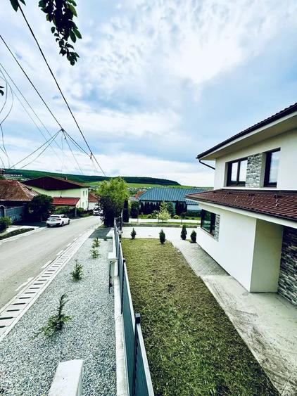 Casă Individuală | 193 mp utili, 539 mp teren | Chinteni | Ansamblu exclusivist