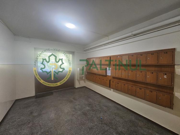 Apartament 3 camere decomandate, cartier Vasile Aaorn, Sibiu