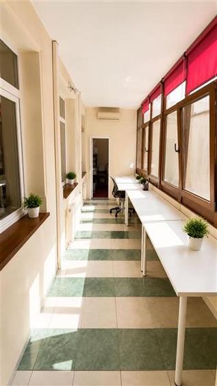 Polona, apartament 4 camere situat la etajul 1 al unei vilute