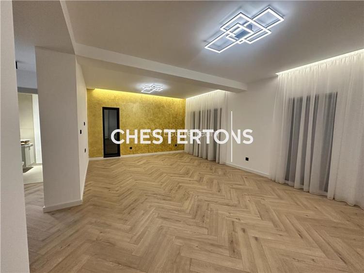 Vila lux +500mp teren , Domnesti - 2