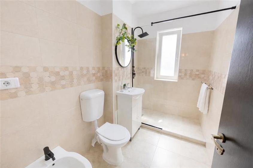 Elegant, decomandat, mobilat, accesorizat, Sanpetru, Brasov