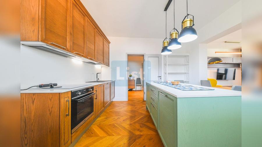 Apartament 4 camere, confort sporit, Central - Piata Lucian Blaga