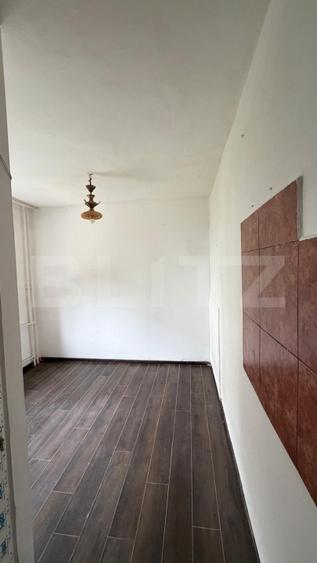 Garsoniera de vanzare, 11 mp, zona Manastur