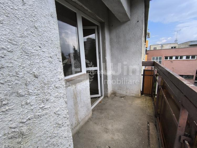 Apartament cu 3 camere | 2 bai | Decomandat | Balcon | Piata Zorilor - 10