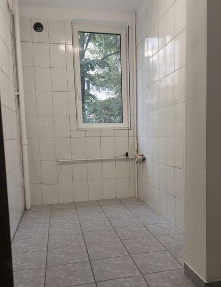 Drumul Taberei METROU,PARC,bl.reabilitat,et.2/10,balcon inchis,spatios.