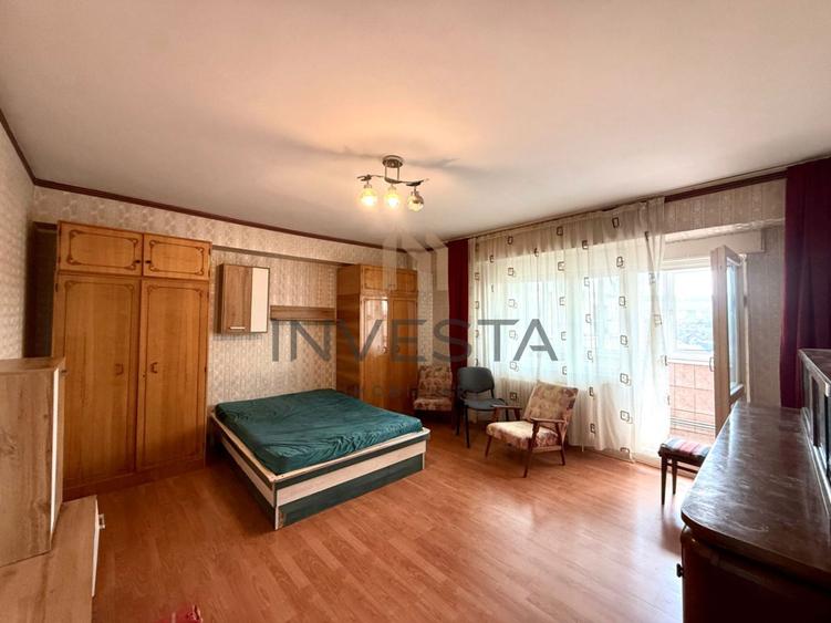 Apartament cu 2 camere decomandate pe Titulescu!