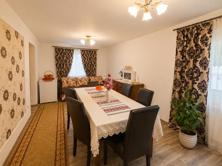 Casă premium 4 camere de vânzare în zona Parcului Cornișa
