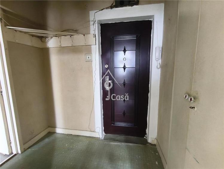 DE RENOVAT SECUILOR PIATA SUDULUI