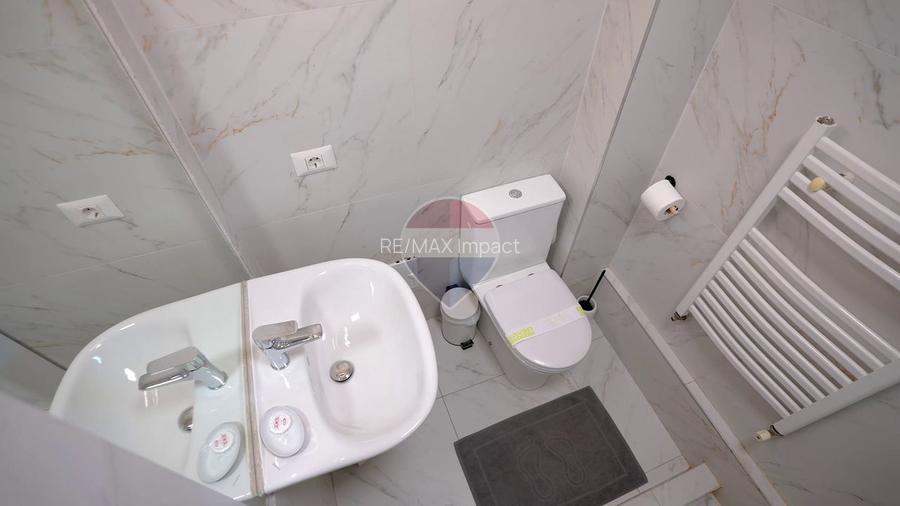 Casa / Vila 12 camere de vanzare Calea Calarasilor Bucuresti Sector 3 - 7