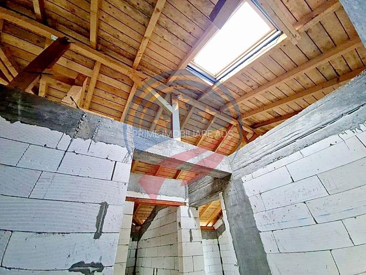 Vilă cu 5 camere de vânzare în zona Damila - 16
