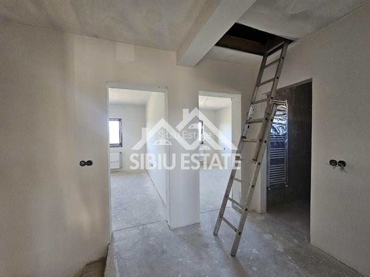Casa noua 4 dormitoare, 3 bai - 24