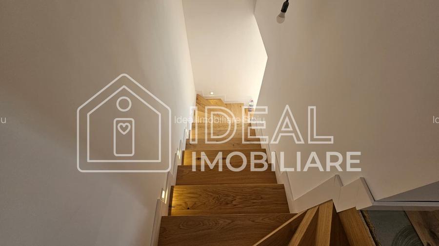 Duplex Modern la Cheie Intabulat si 270 de mp de curte, in Cisnadie