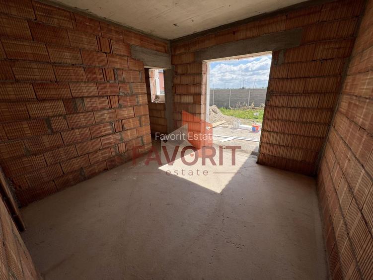 Duplex pe parter | 4 Camere | 2 Bai | Posibilitate mansardare | Giroc - 11