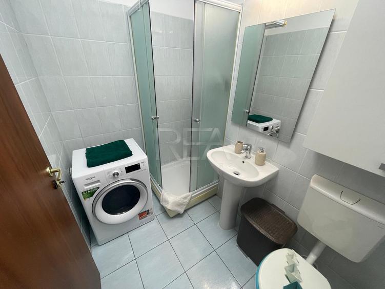 Rasarit de soare 3 camere are ,loc de parcare ,2boxe, titan auchan -L Rebreanu