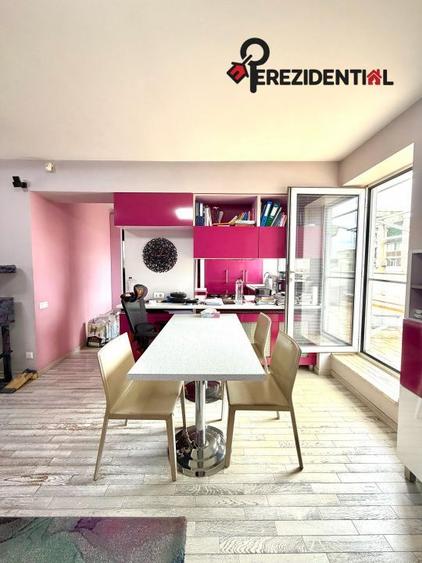 Apartament de vanzare– 4 camere-terasa-parcare-zona Tineretului