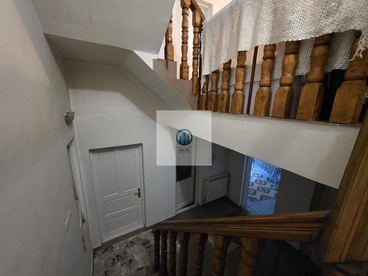 Casa D+P+M in Deva-Aurel Vlaicu, 3 dormitoare, 3 bai, garaj si terasa