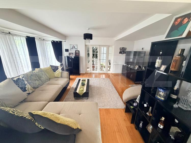 Casa individuala de vanzare, 203 mp, teren 1032 mp, zona Sanpetru - 12