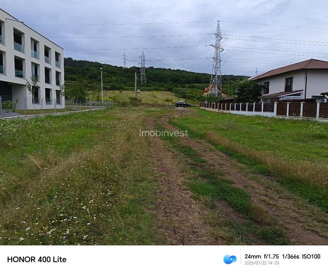 vand teren intravilan de 5200 mp in Unirii, str.Marului,pt. constructii - 2