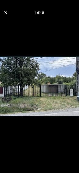 De vânzare demisol în zona centrală cu teren în suprafață de 11500 mp
