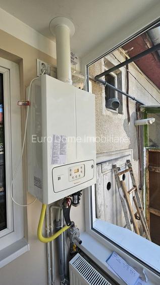 Corp de casă cu 2 imobile independente, curte și pod – Str. Mihai Viteazul - 10
