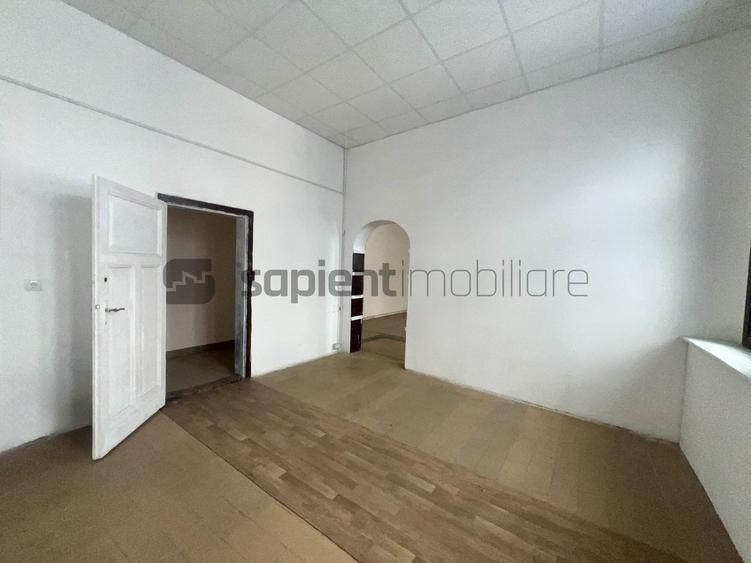 Spațiu comercial / birou ultracentral - Piața Ferdinand, Oradea