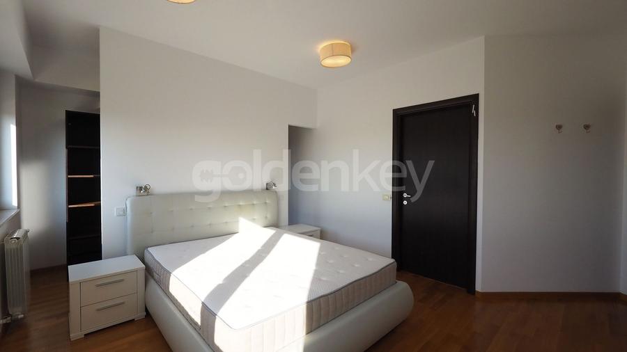 Apartament cu 4 camere si vedere spre parc | 78mp terasa